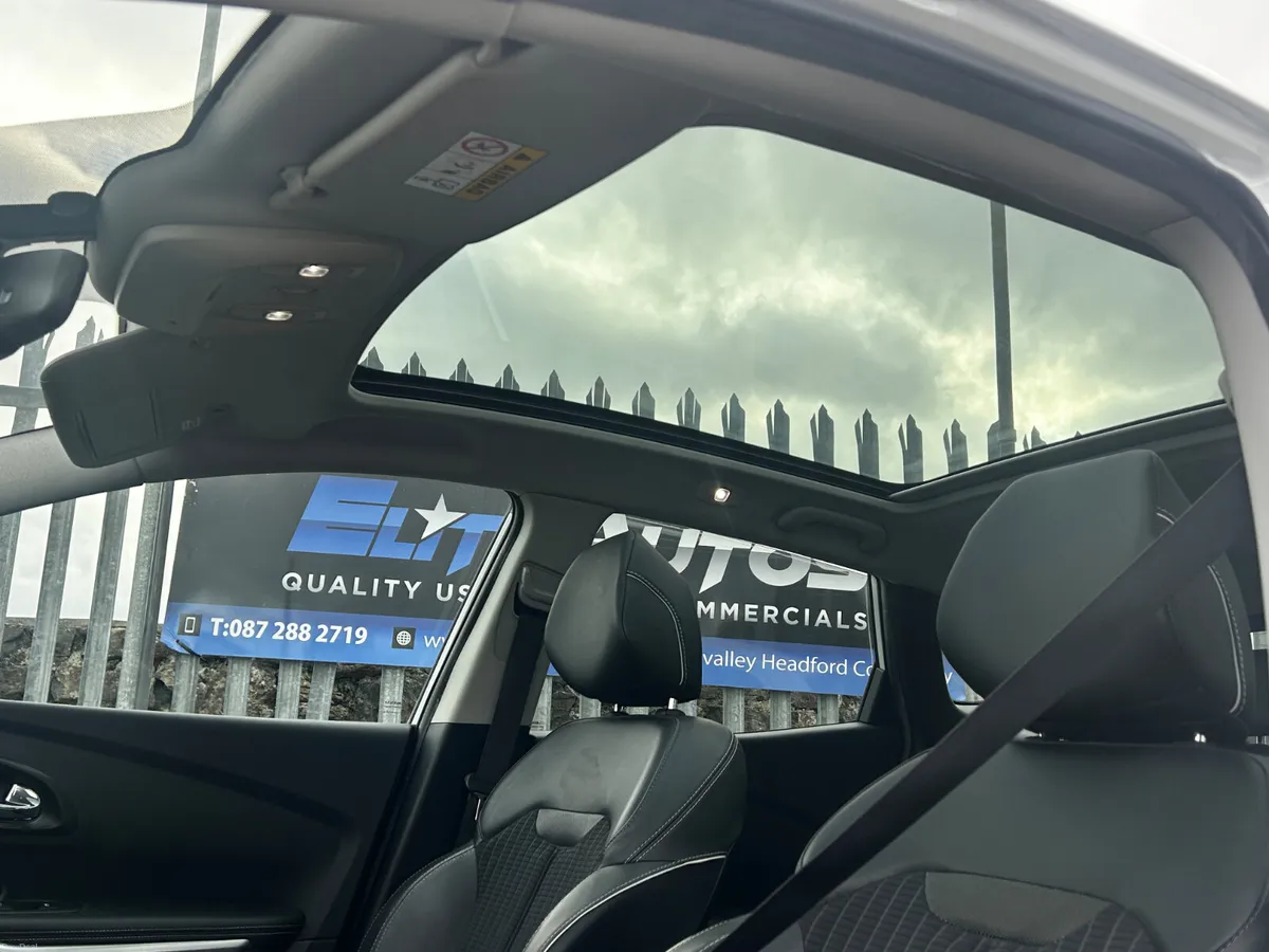 Renault Kadjar TCE Automatic 2018 - Image 4