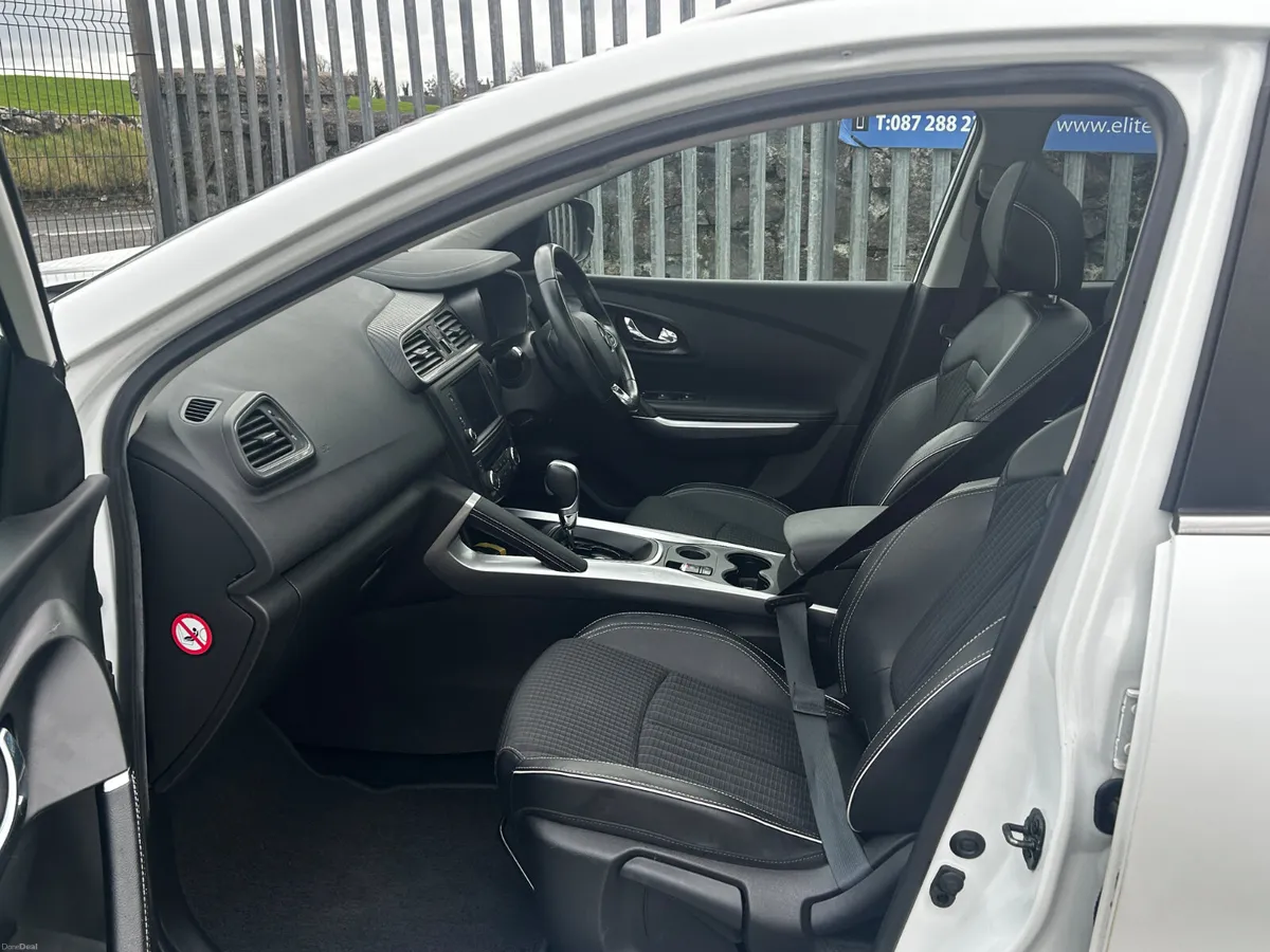 Renault Kadjar TCE Automatic 2018 - Image 2
