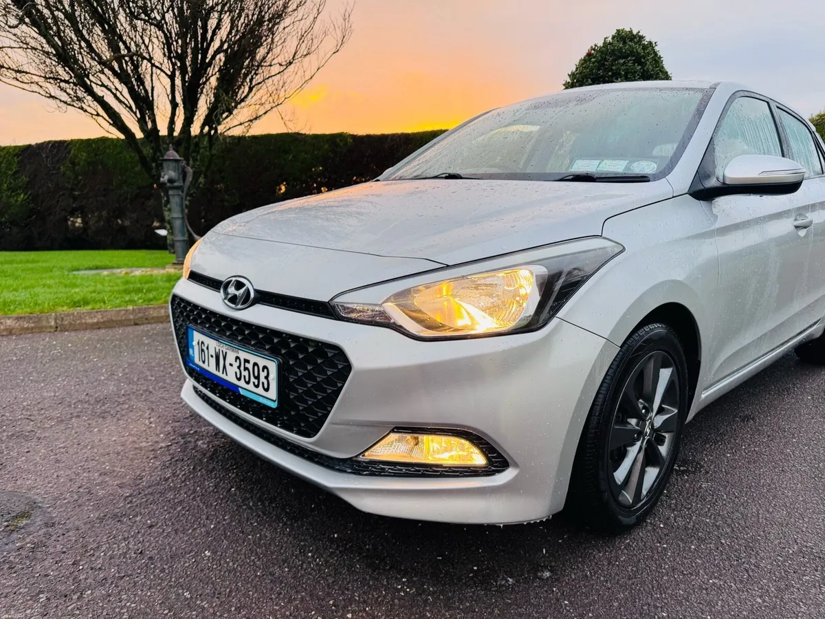 Hyundai i20 - Image 3