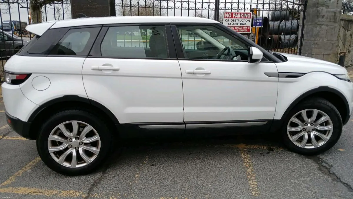 Land Rover Range Rover Evoque - Image 3