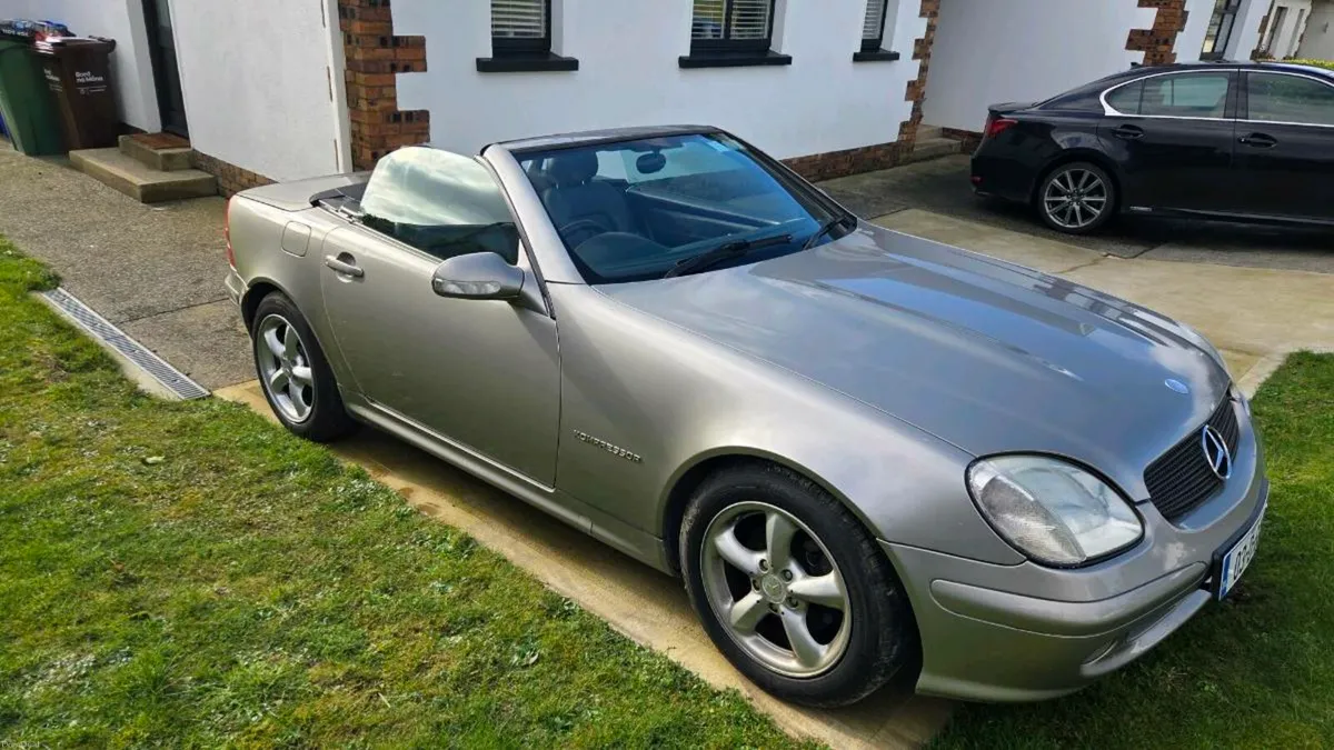 Mercedes SLK - Image 2