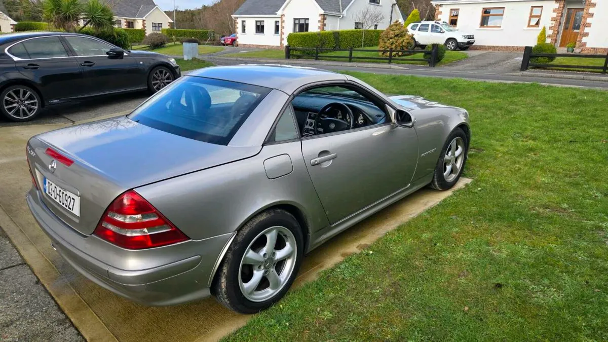 Mercedes SLK - Image 6
