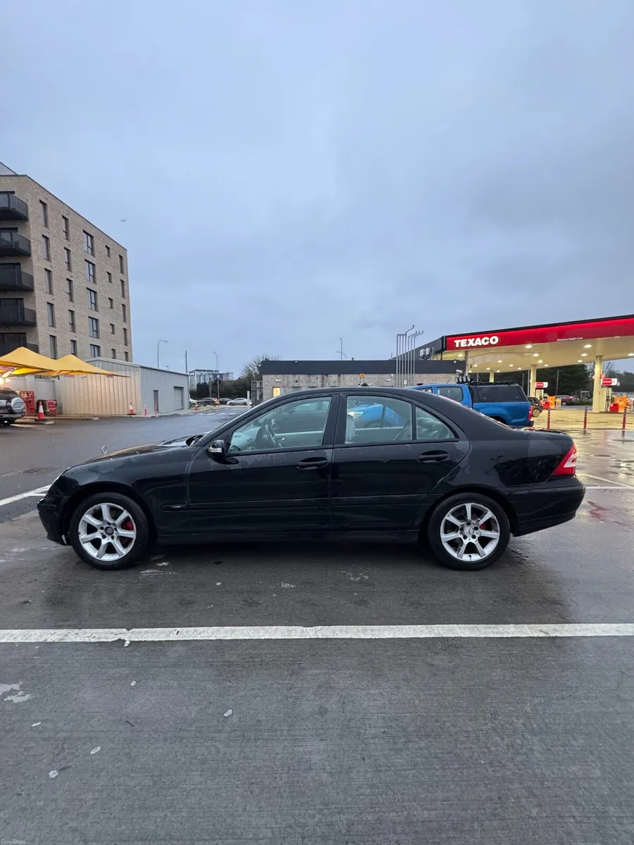 Mercedes W203 C180 Kompressor manual - Image 2