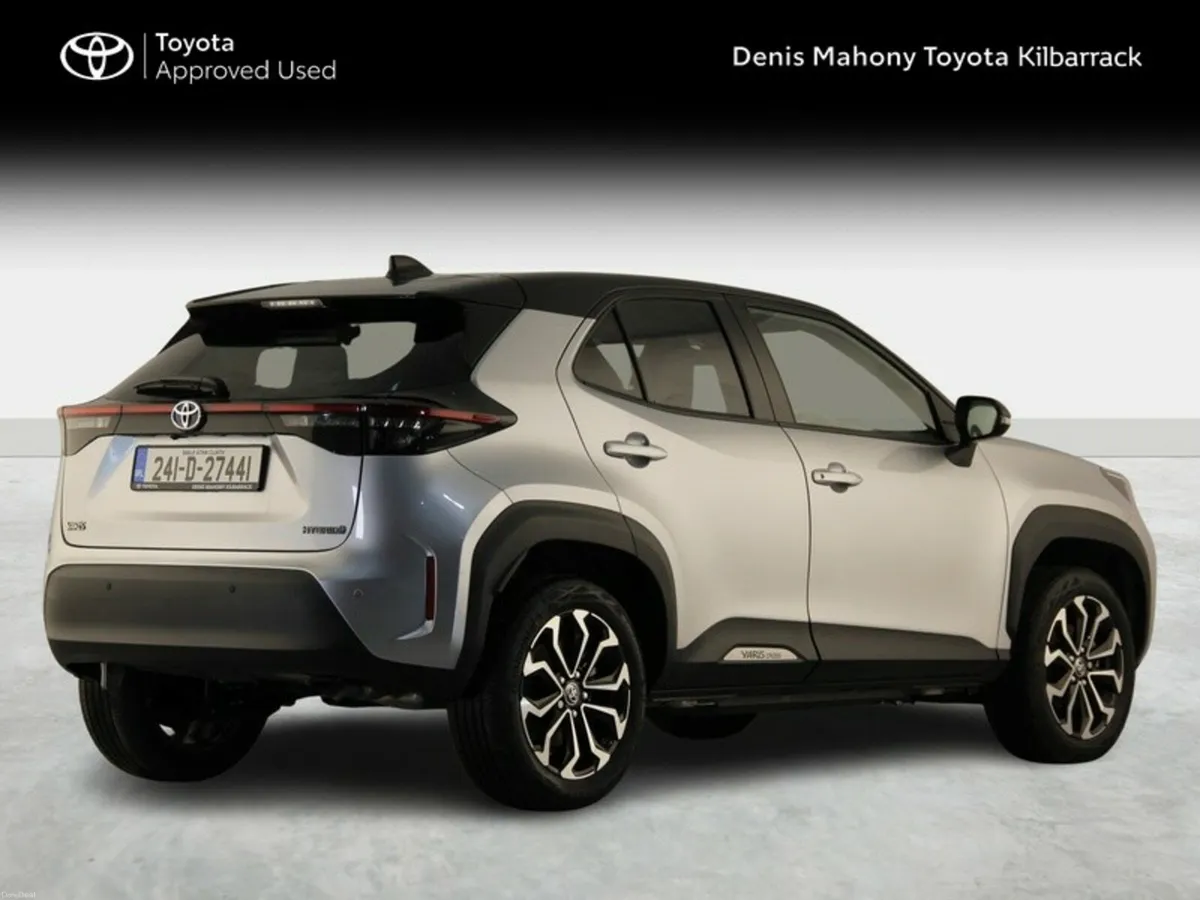 Toyota Yaris Cross CROSS LUNA SPORT 4DR AUTO - Image 2