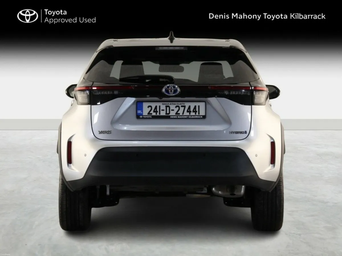 Toyota Yaris Cross CROSS LUNA SPORT 4DR AUTO - Image 4