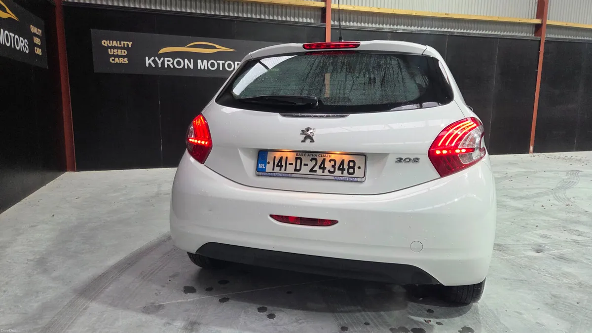 Peugeot 208 2014 - Image 3