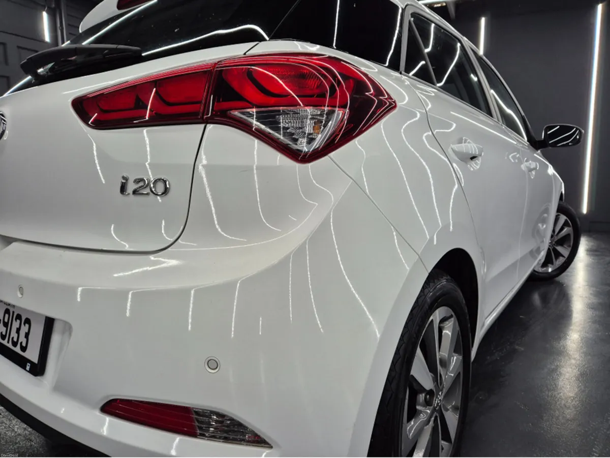 Hyundai i20 ACTIVE DELUXE 5DR AUTO - Image 4