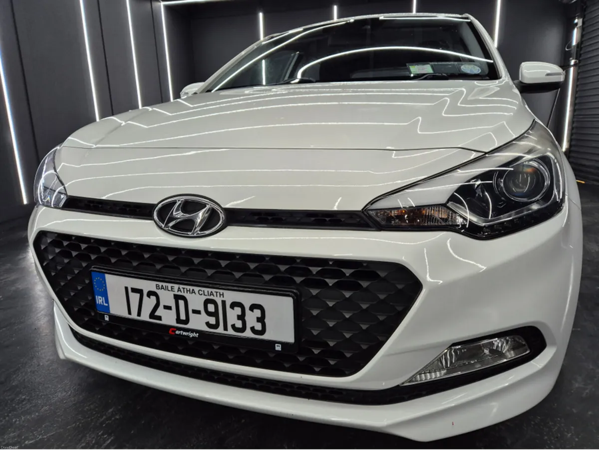 Hyundai i20 ACTIVE DELUXE 5DR AUTO - Image 2