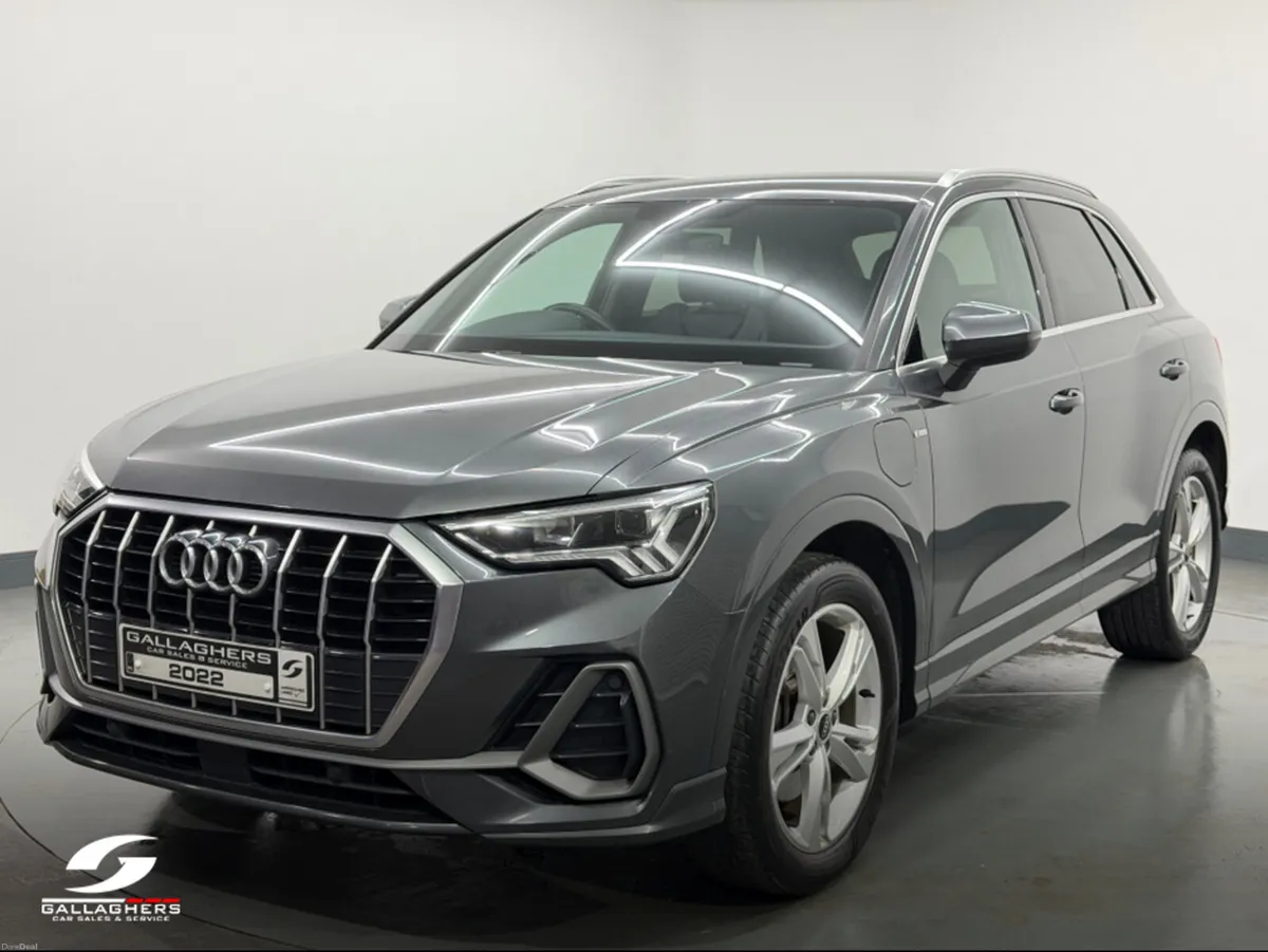 Audi Q3 (222) S LINE 45 TFSI E AUTOMATIC - Image 2