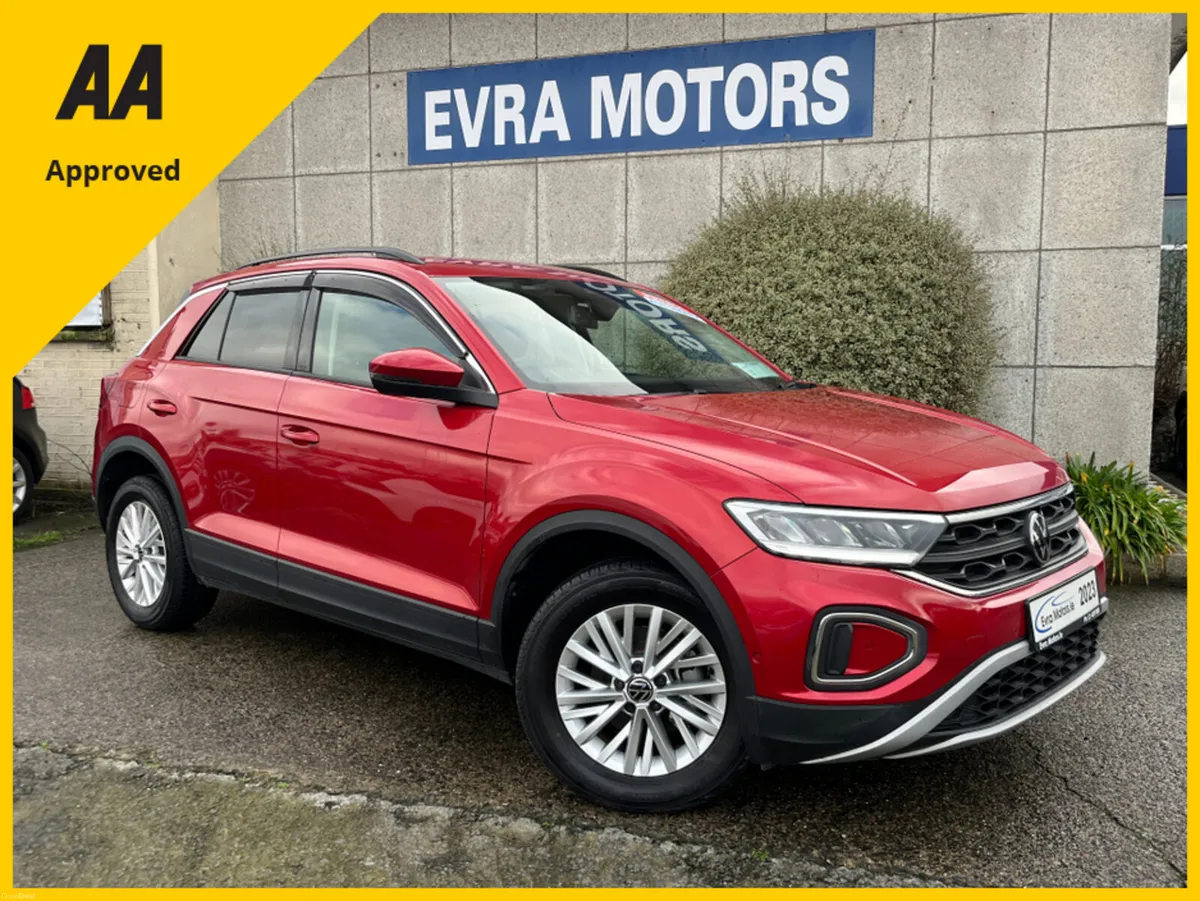 Volkswagen T-Roc ACTIVE AUTOMATIC 1.5 PETROL //VER - Image 1