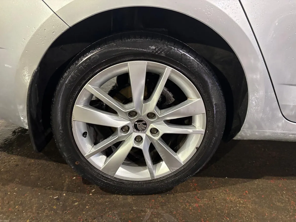 Skoda Octavia 1.0 Automatic high line - Image 6