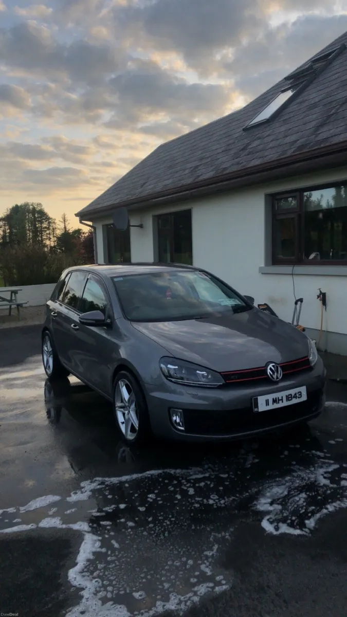 Volkswagen Golf 1.6TDI - Image 2