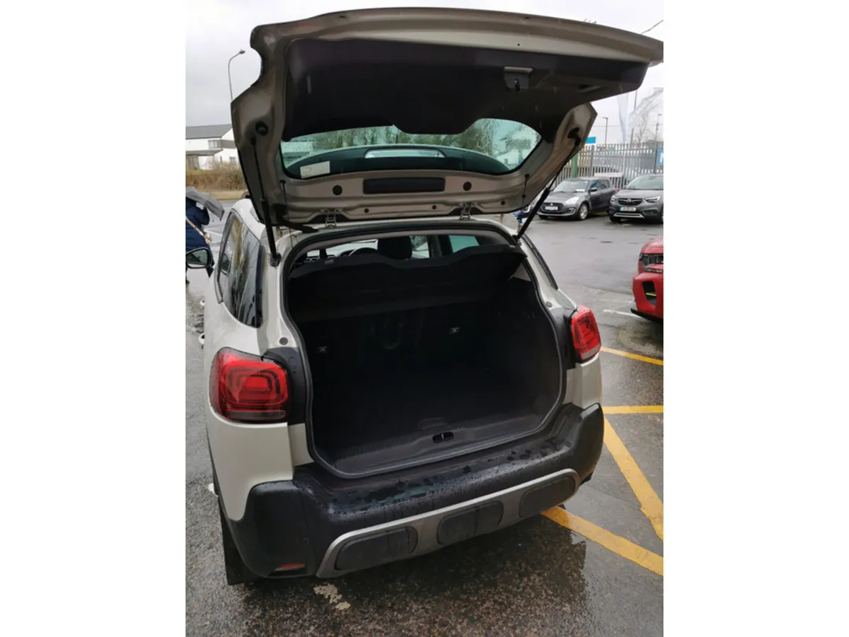 Citroen C3 FEEL PURETECH 82 4 4DR  AIRCROSS - Image 4