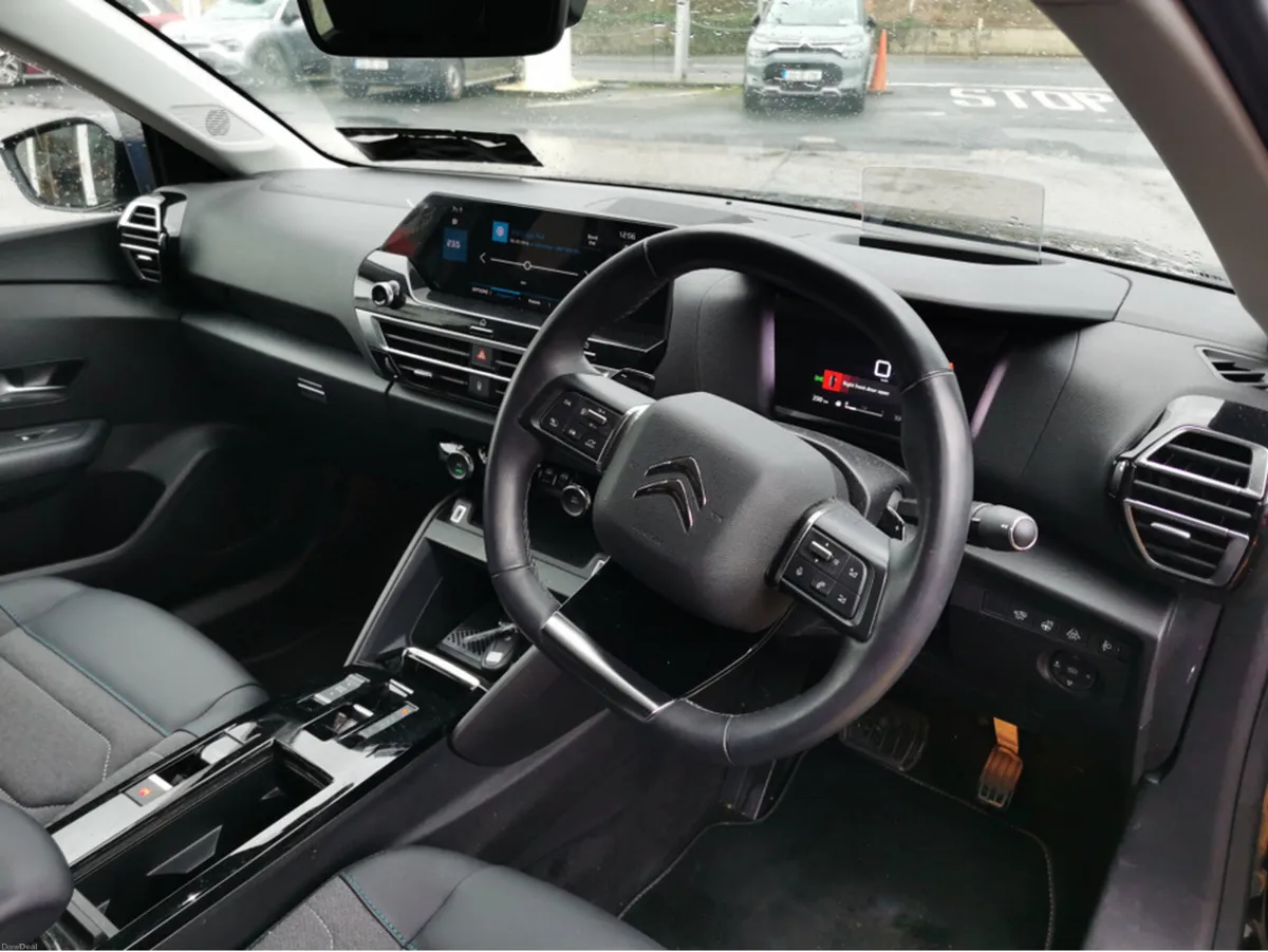 Citroen C4 C SERIES BLUEHDI 130 EAT8 E - Image 3