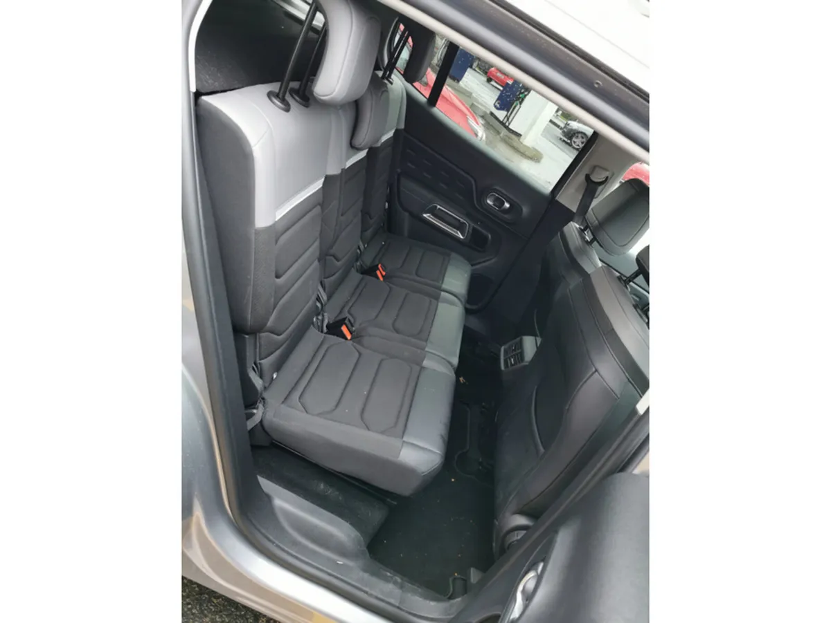 Citroen C5 Aircross FEEL PACK BLUEHDI 130 MY50 4DR - Image 3