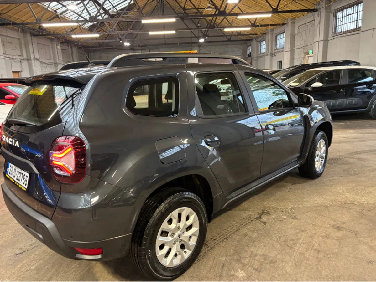 Dacia Duster EXPRESSION TCE 90 4X2 N NBI 5DR - Image 2