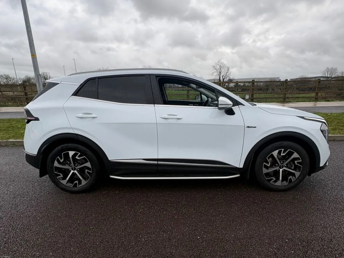 Kia Sportage K3 MY25 05DR, **WARRANTY TILL 2032** - Image 2