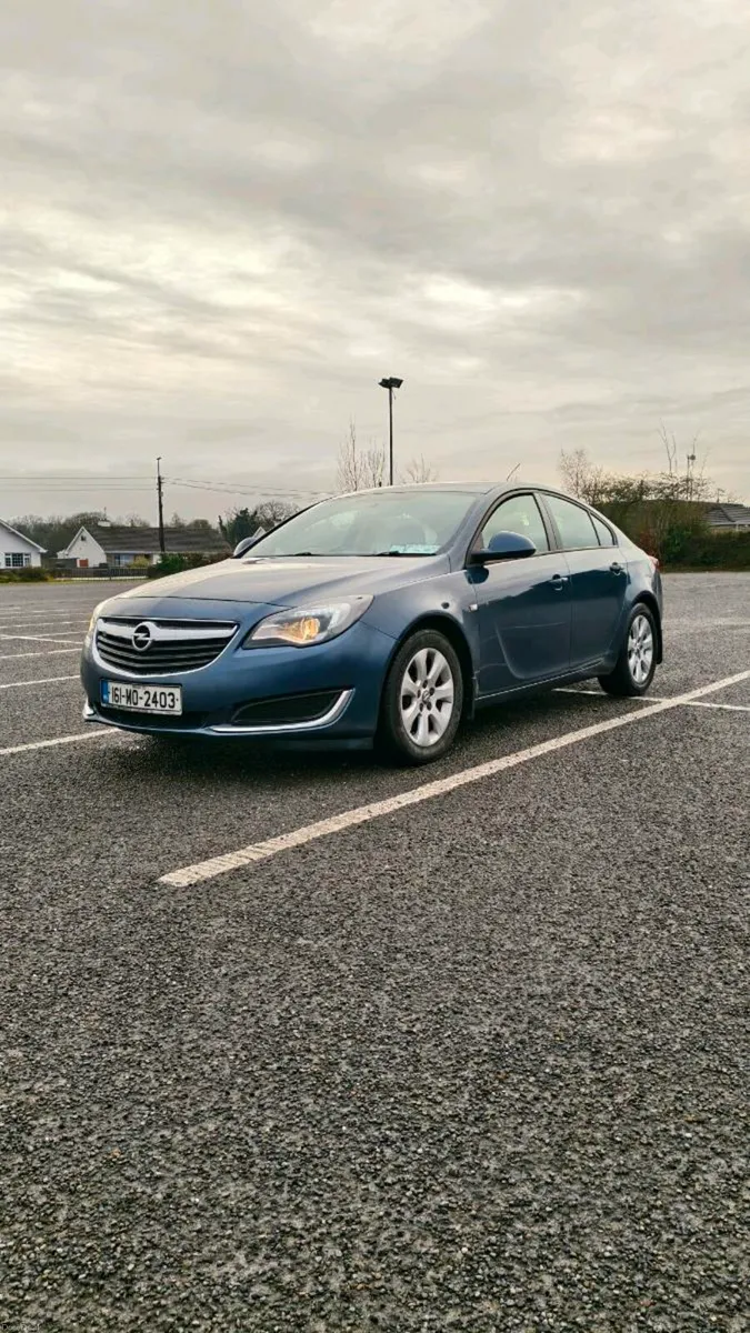 Opel insignia new NCT & TAX - Image 2