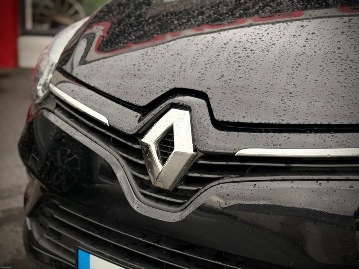Renault Clio Dynamique NAV 1.2 Petrol // IDEAL STA - Image 3