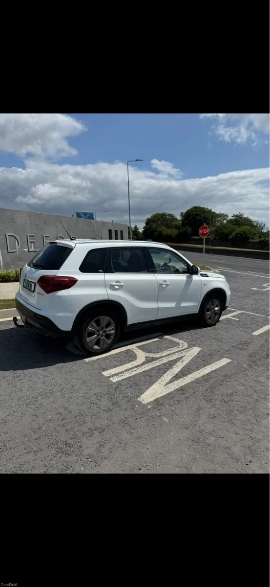 Suzuki vitara 1.4 petrol low mileage - Image 2