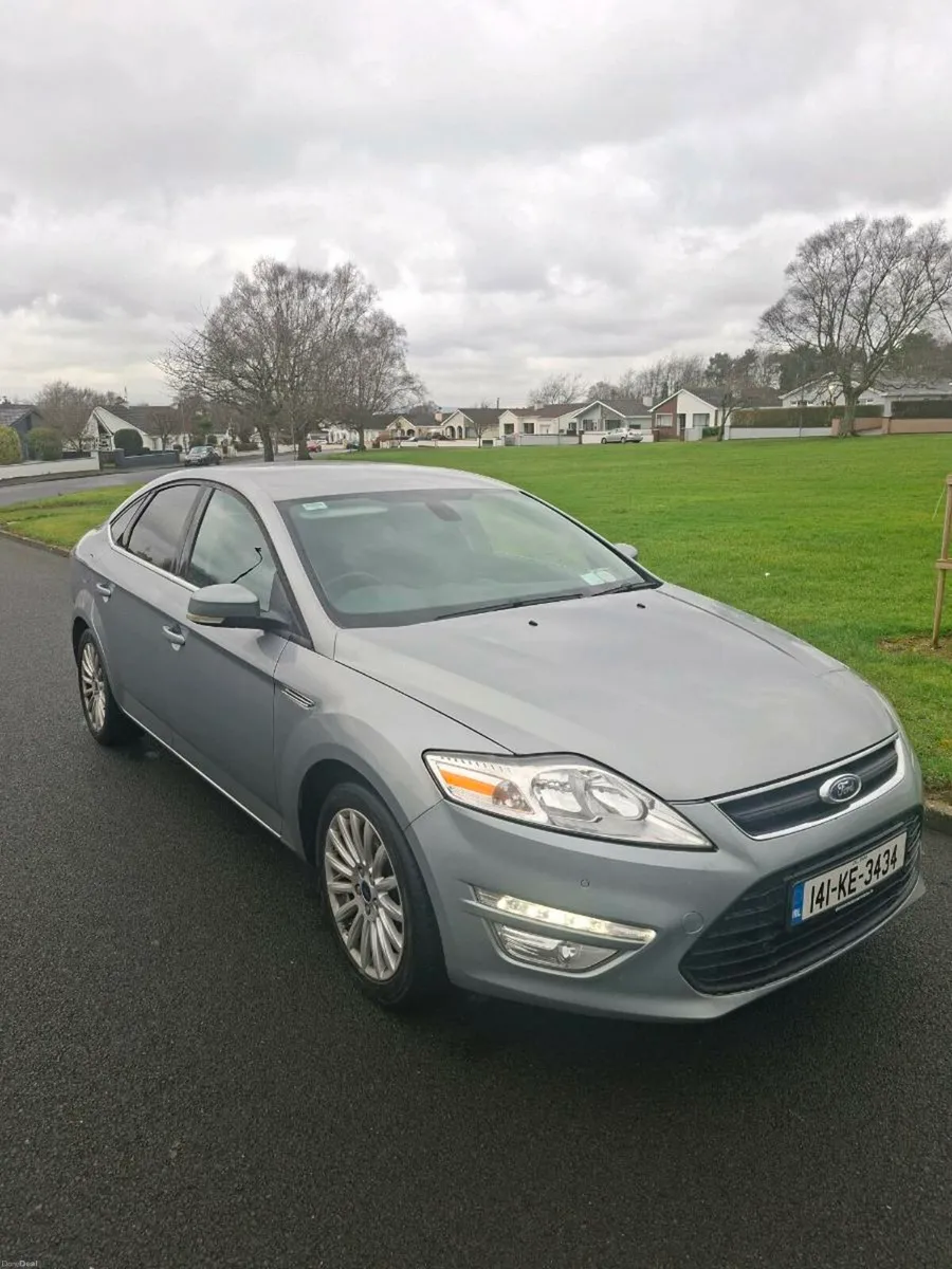 FORD MONDEO 2014 - Image 2
