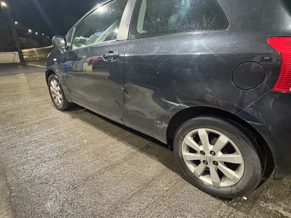 2007 Toyota Yaris 1.3 3 Door - Image 4