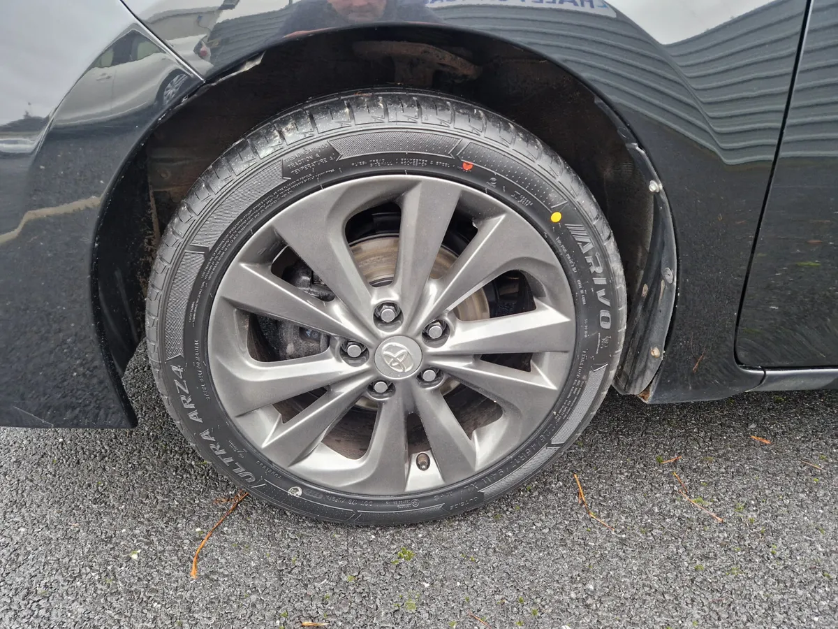 18 TOYOTA COROLLA 1.3 PETROL...NCT 3/28 - Image 4