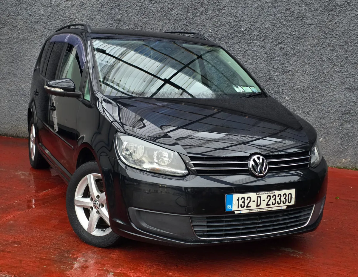 2013 Volkswagen Touran 1.4 Tsi Automatic dsg low k - Image 4