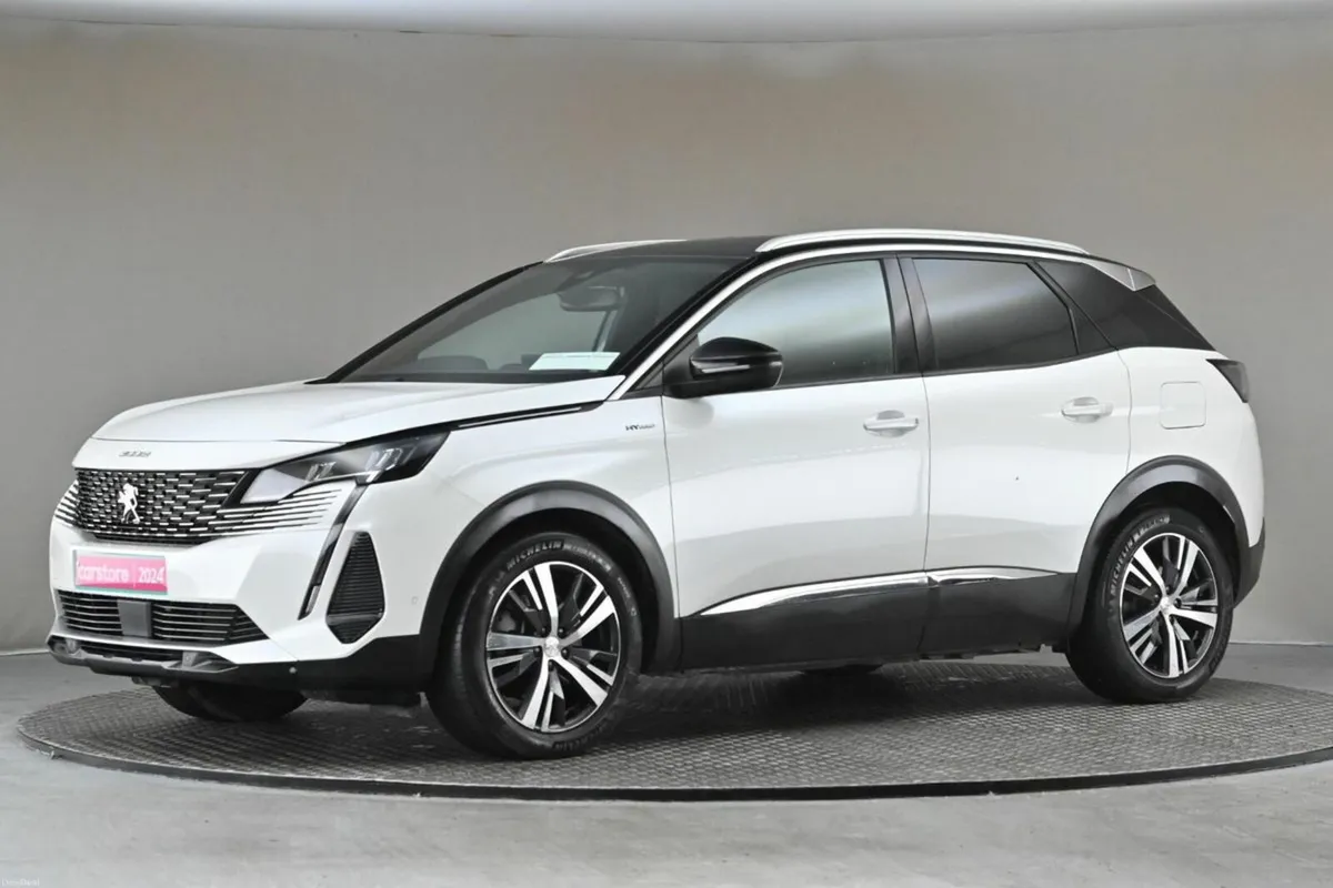Peugeot 3008 1.6 PHEV ALLURE **BI-TONE ROOF** - Image 4