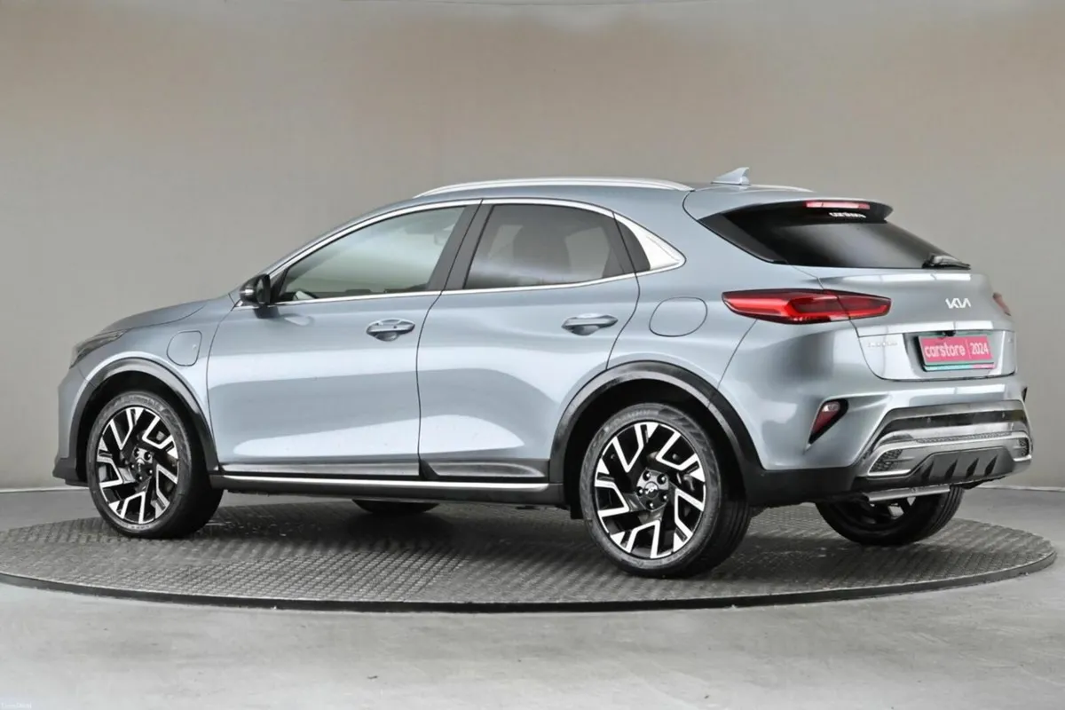 Kia XCeed 1.6 GDI Plug-in Hybrid - Image 6