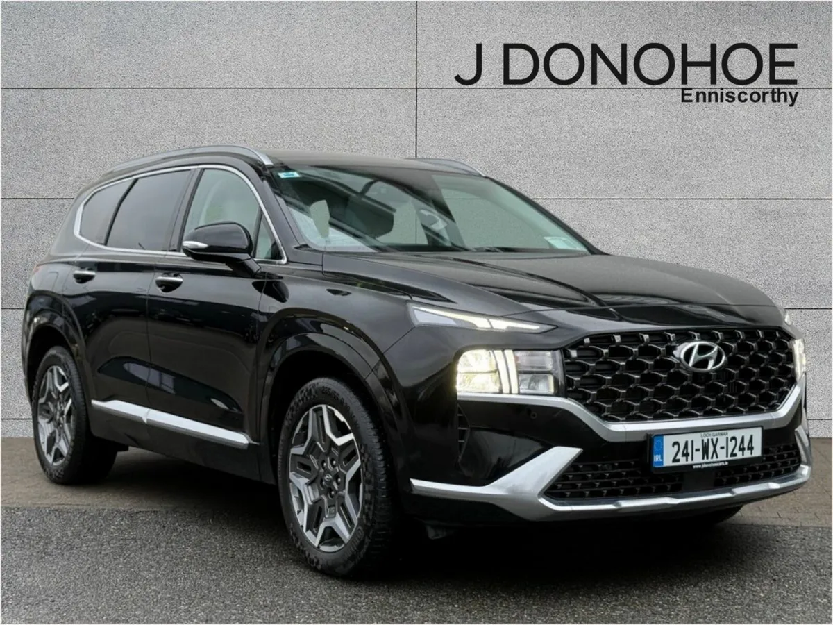 Hyundai Santa Fe 1.6 PHEV 4WD Premium 7 Seater - Image 1