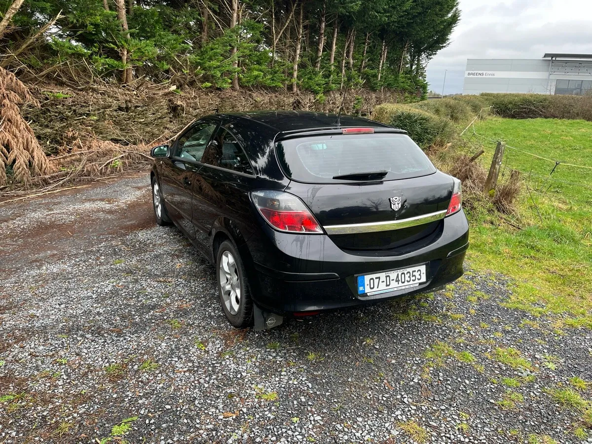 Opal Astra - Image 4