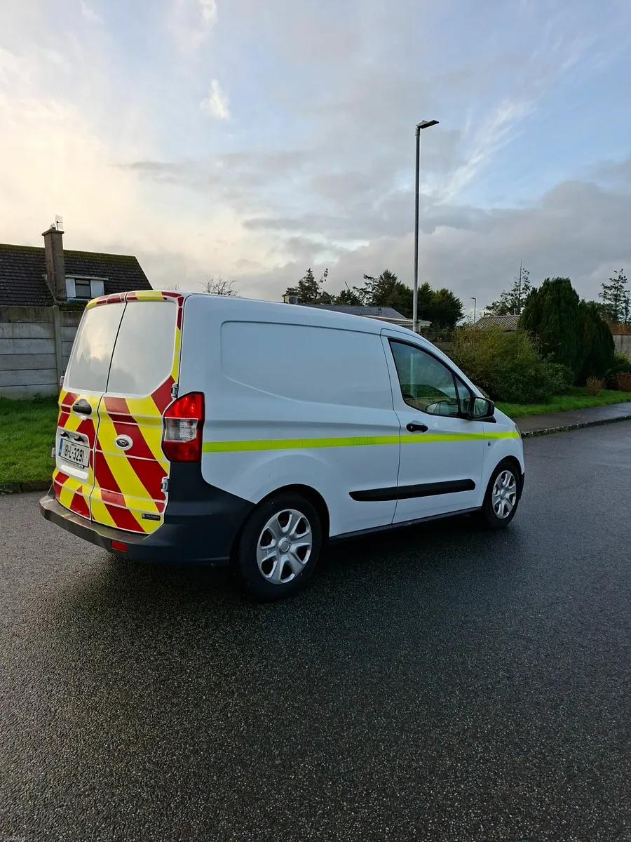 Ford Courier 1.5 diesel doe 3/26 tax 4/26 - Image 3