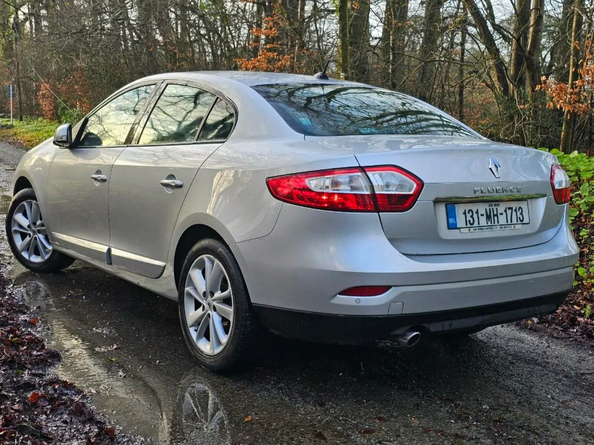 Renault Fluence Low Miles R-Link - Image 3