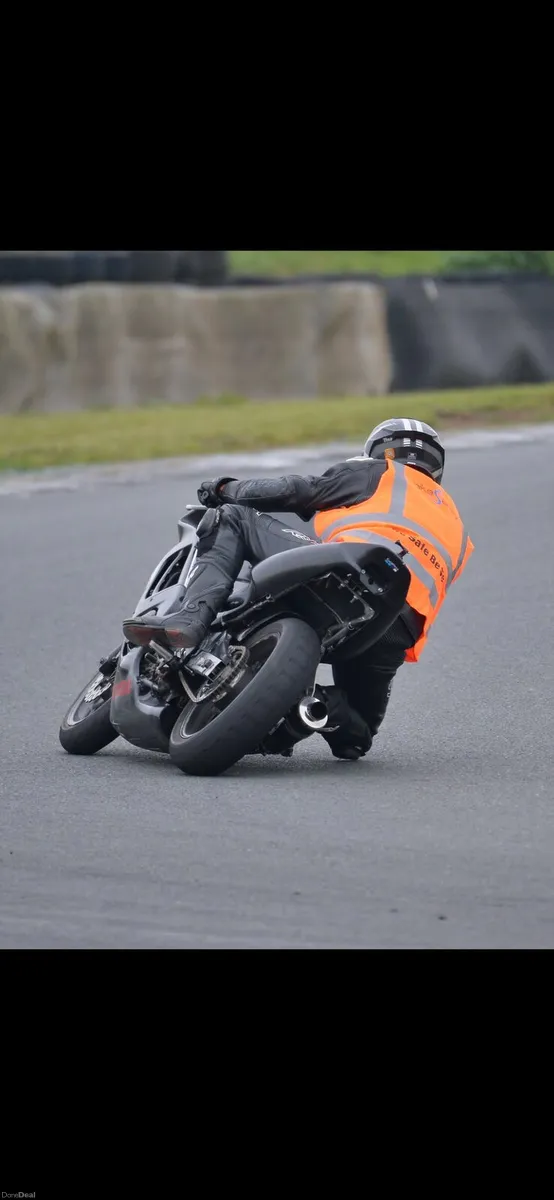 Track bike Honda CBR 600f2 track bike - Image 2