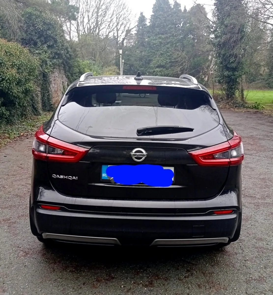 NISSAN QASHQAI SV premium - Image 2