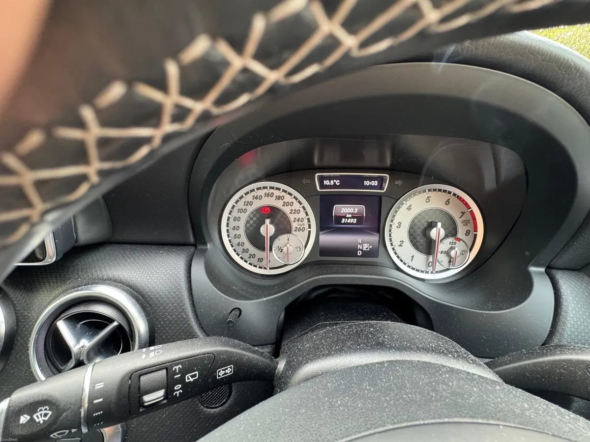 Mercedes-Benz A-Class 2015 - Image 3