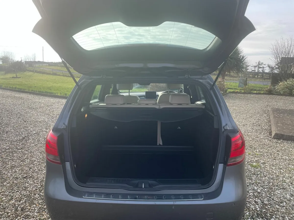 Mercedes-Benz B-Class 2018 - Image 4