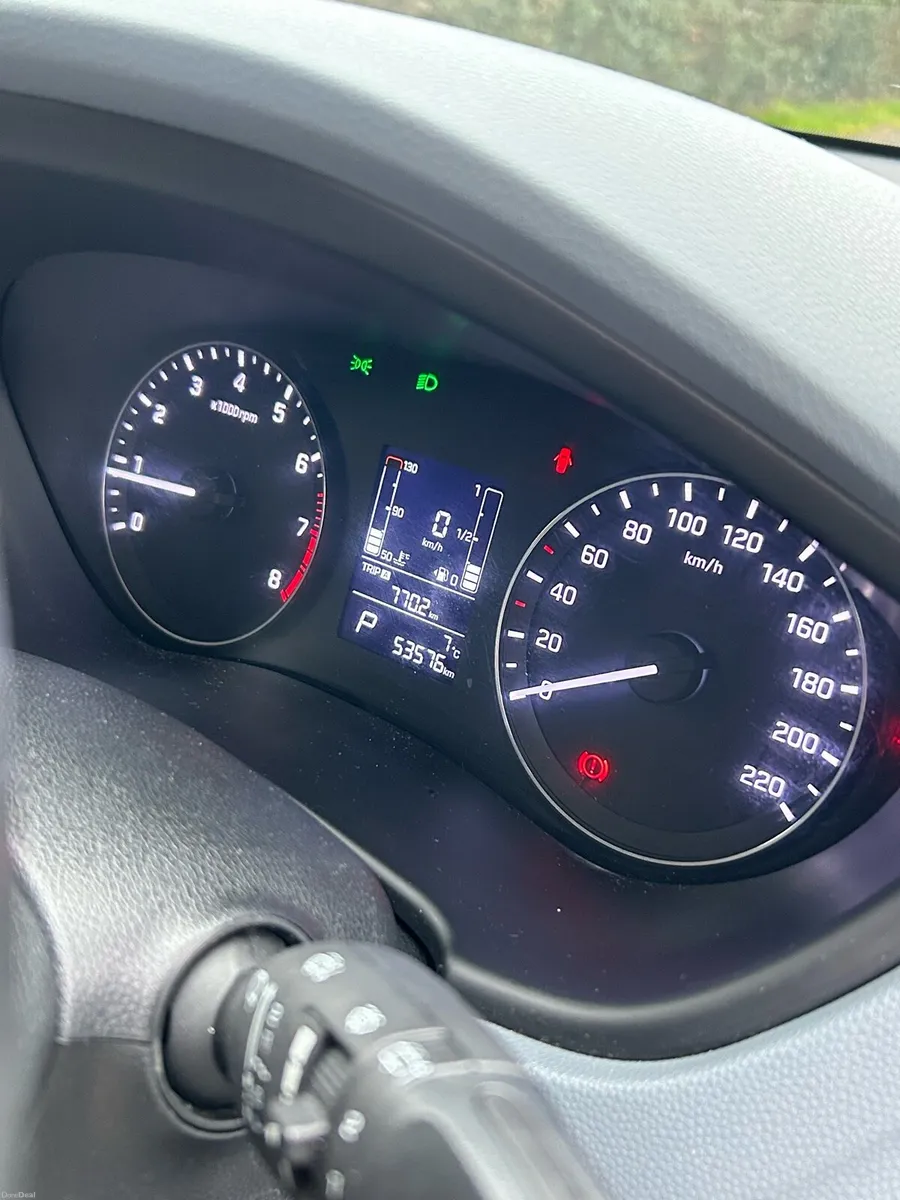 Hyundai i20 1.4L Deluxe Automatic - Image 4