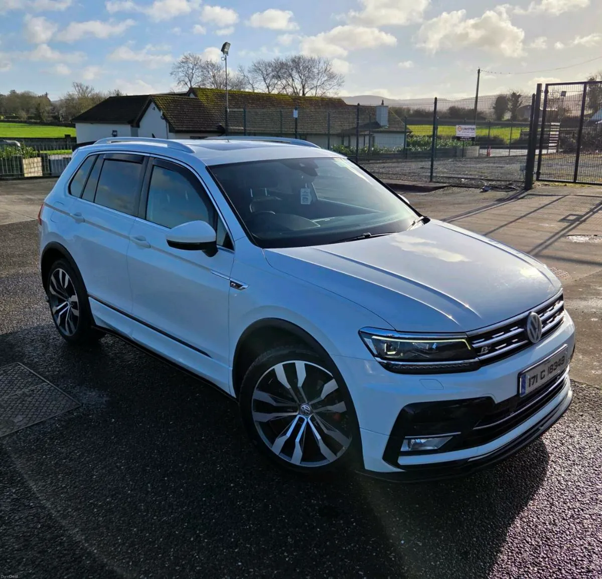 Volkswagen Tiguan R Line 2017 - Image 3