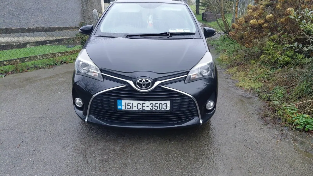 Toyota Yaris 2015 - Image 1