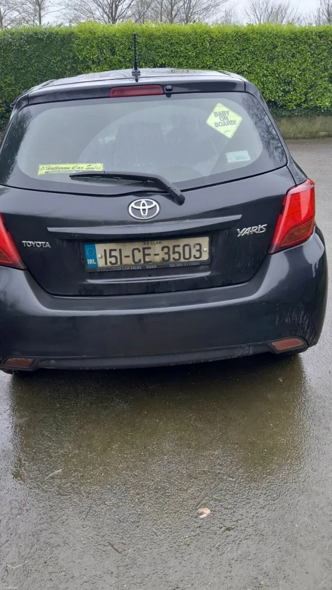 Toyota Yaris 2015 - Image 4
