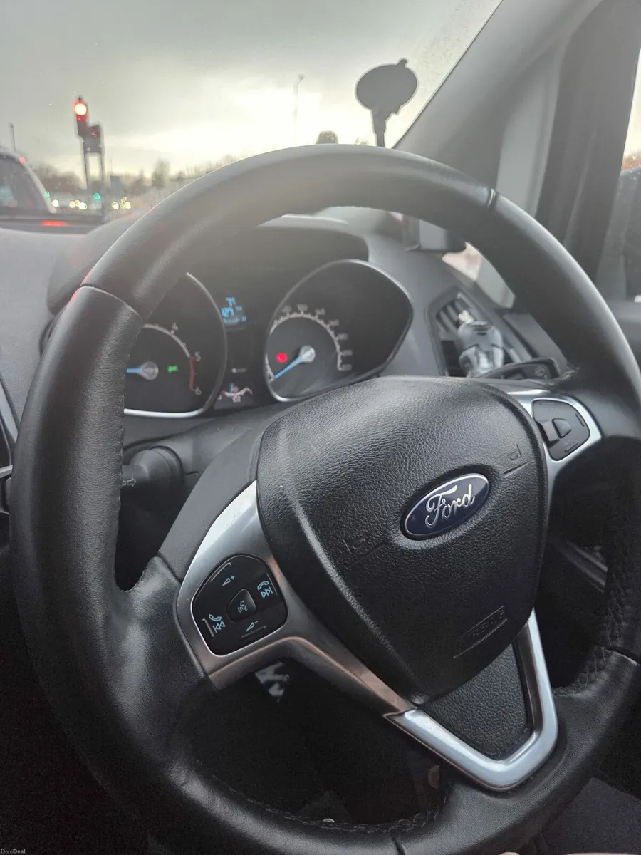 Ford EcoSport Diesal 1.5  2017 - Image 4
