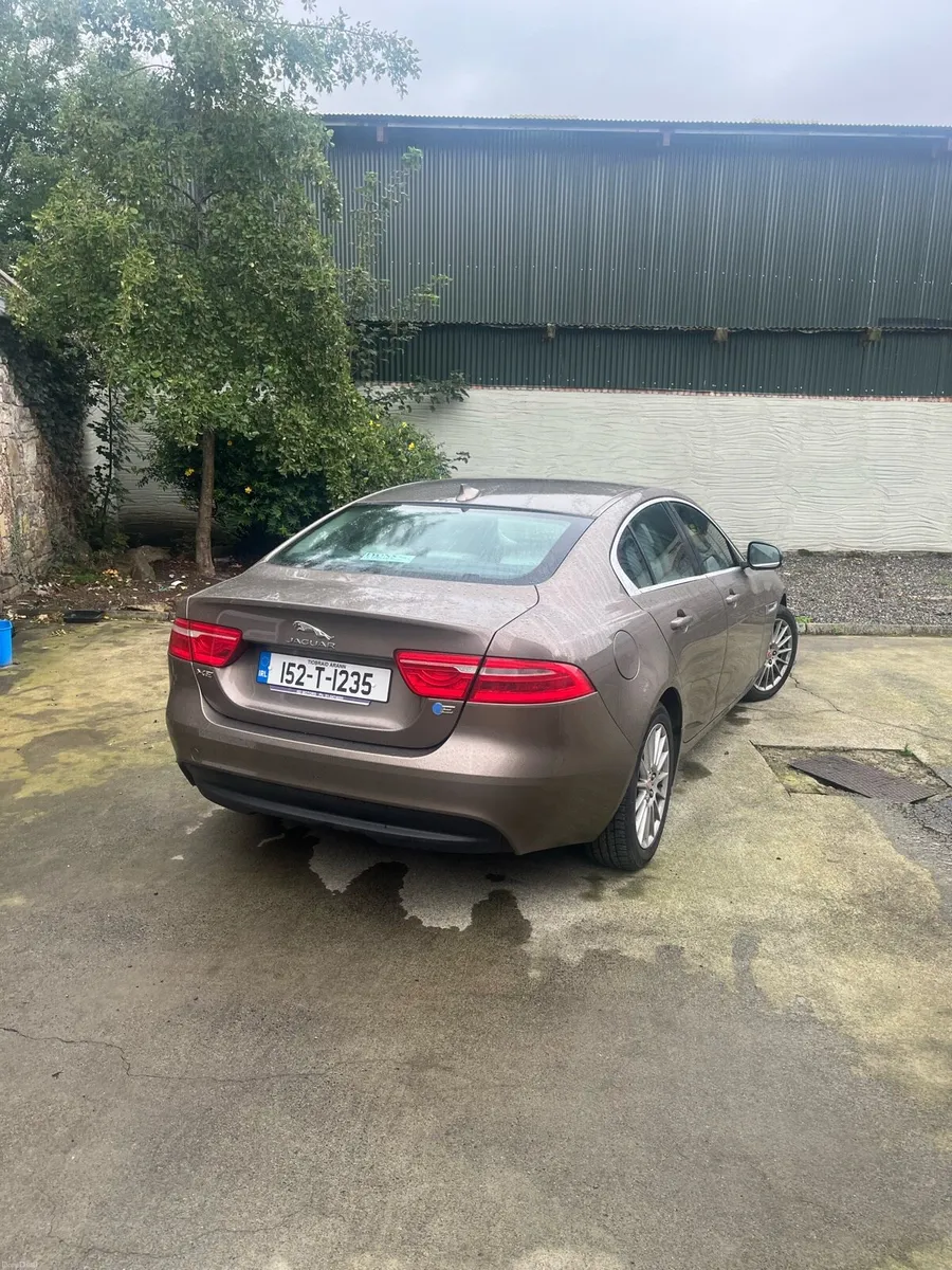 Jaguar XE 2015 - Image 4