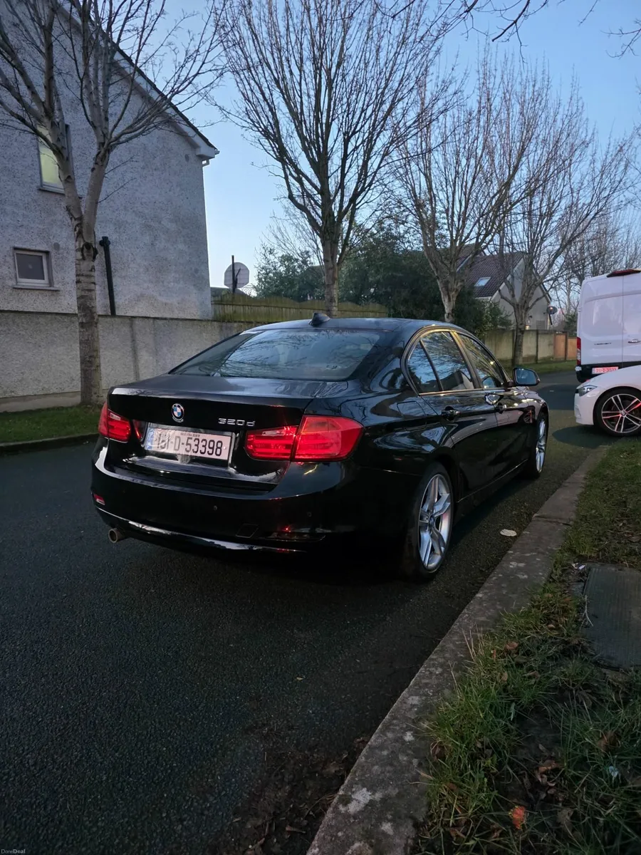 BMW 320D Auto - Image 2