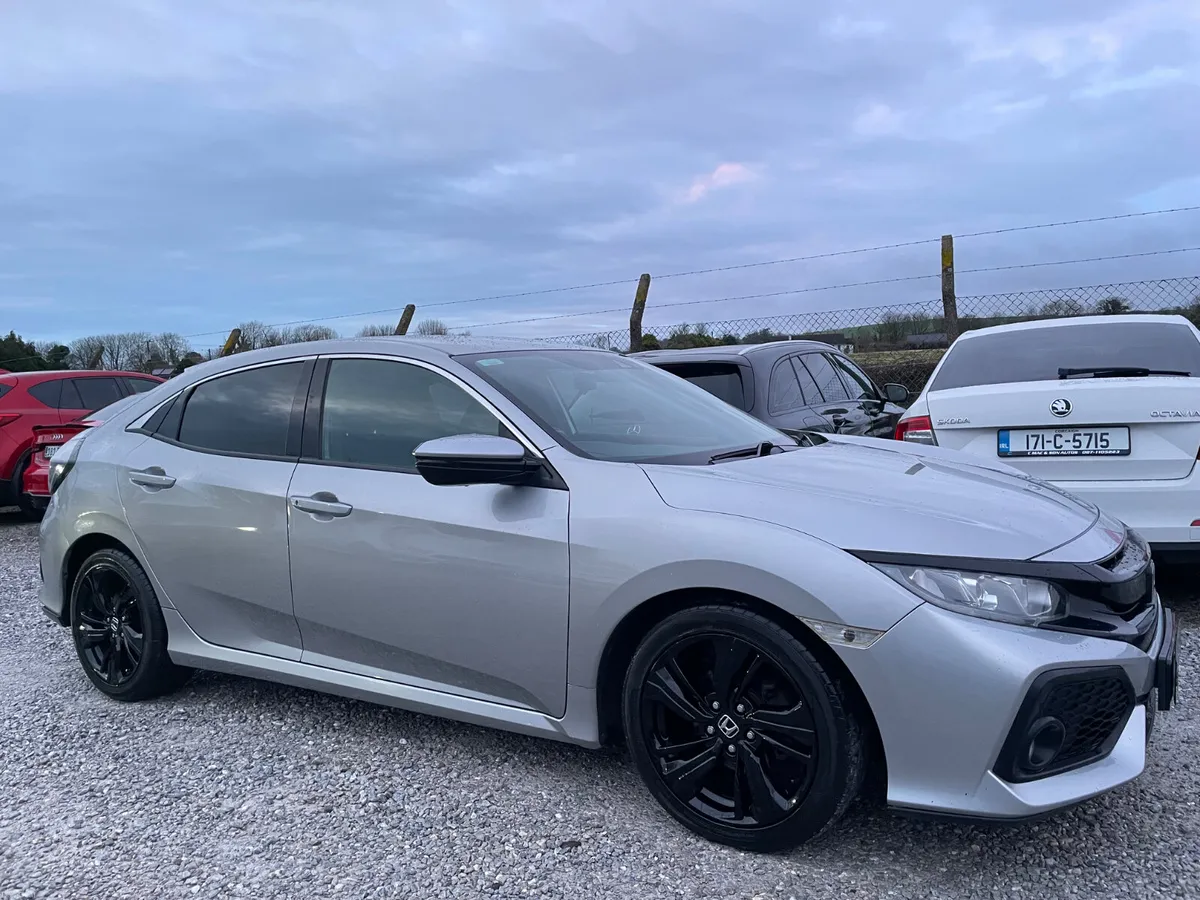 Honda Civic 1.0 V-Tec - Image 1