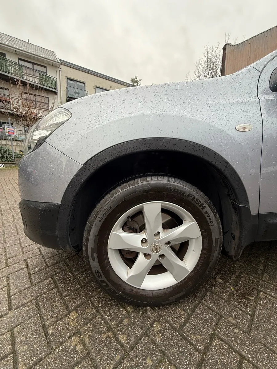 Nissan Qashqai 2013 1.5 Diesel 75000 LOW mileage - Image 4