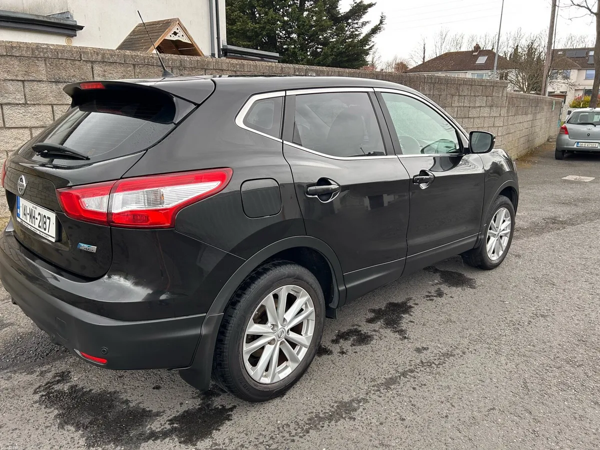 141 Nissan Qashqai - Image 3