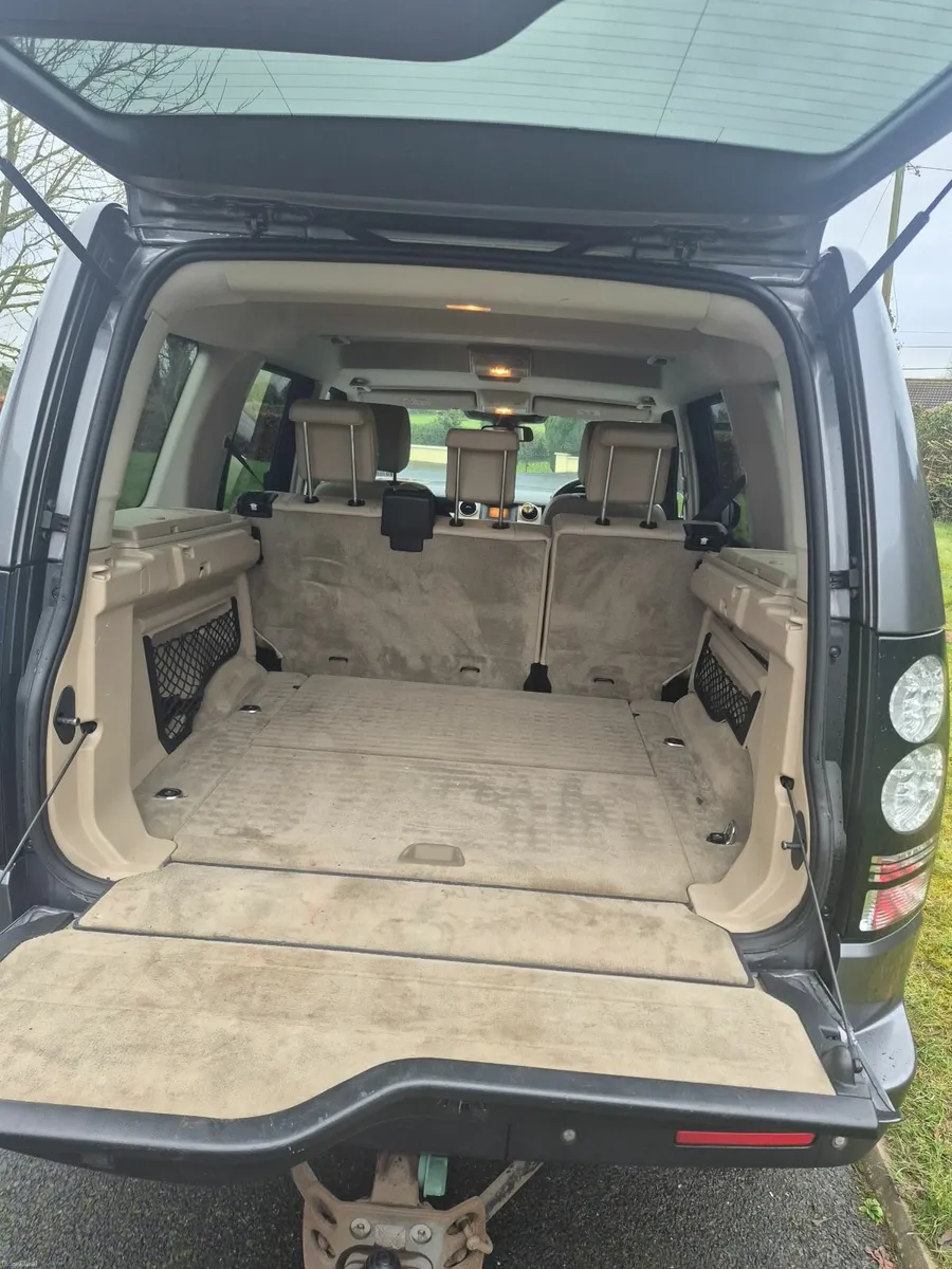 Land Rover Discovery 2015 - Image 3