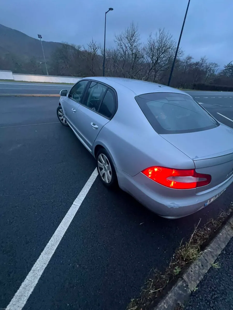 Skoda superb - Image 3